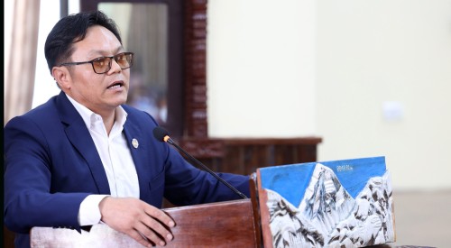 पार्टीको साधारण सदस्यसमेत नरहने गरी नेता सुदन किरातीकाे राजीनामाको घोषणा